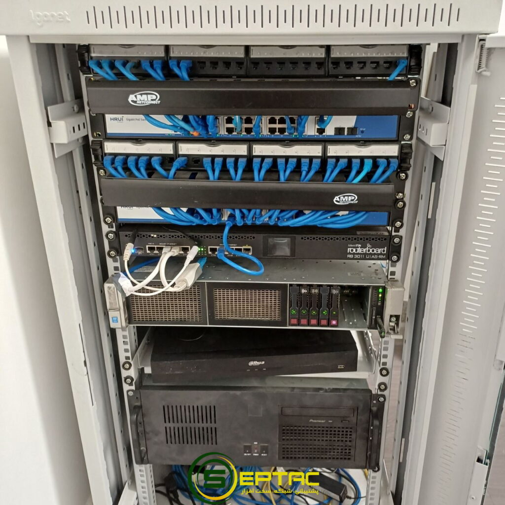 خدمات شبکه و سرور در مشهد